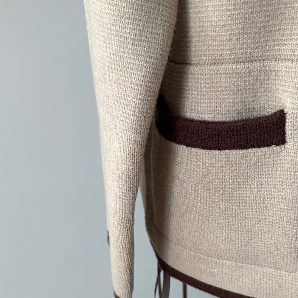 Tahari Women’s Knit Toggle Cardigan Sweater Jacket in  Elegant Beige/Brown Sz-S - Picture 3 of 10